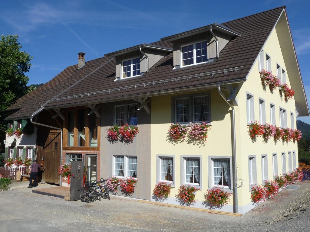 Gastehaus Zum Tulpenbaum Bed and Breakfast Turbenthal Eksteriør billede
